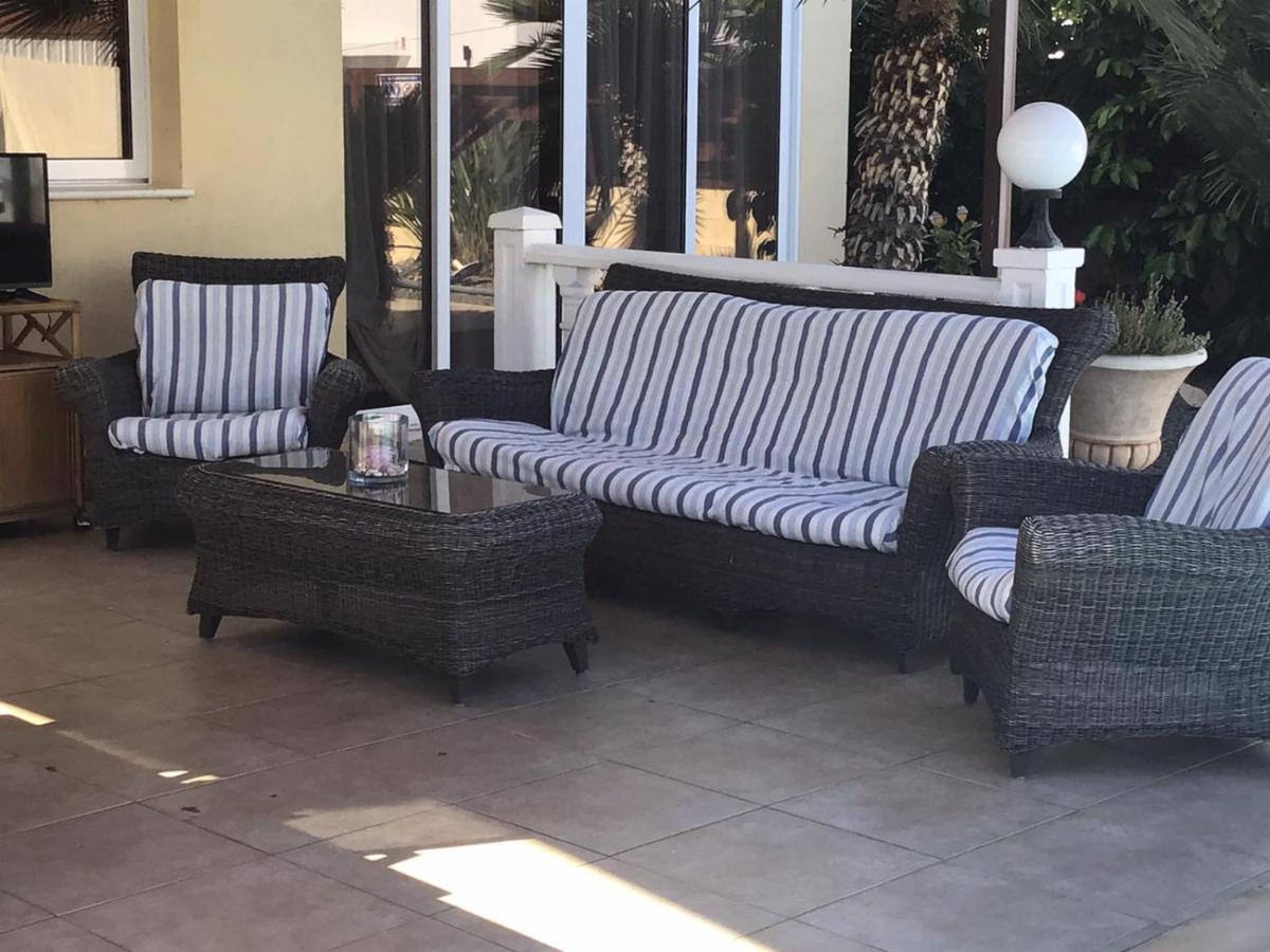 Carolyn Villa Is A Luxury 4-Bedroom Villa With Private Pool In アヤナパ エクステリア 写真
